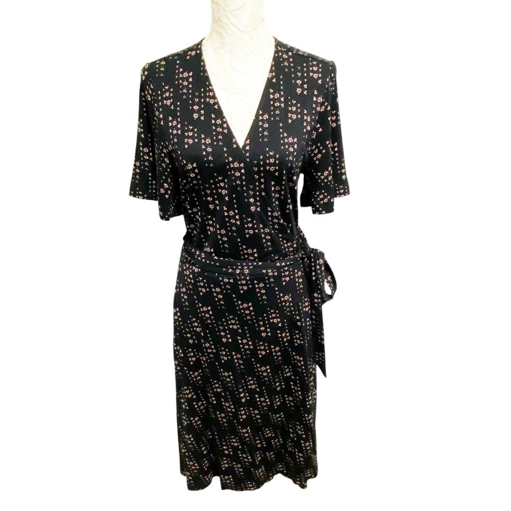 Ann Taylor Floral Wrap Dress – 14